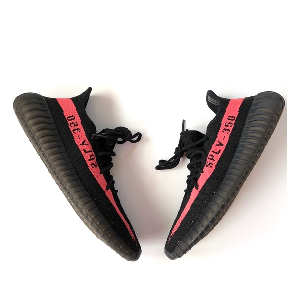 yeezy 350 v2 stripe